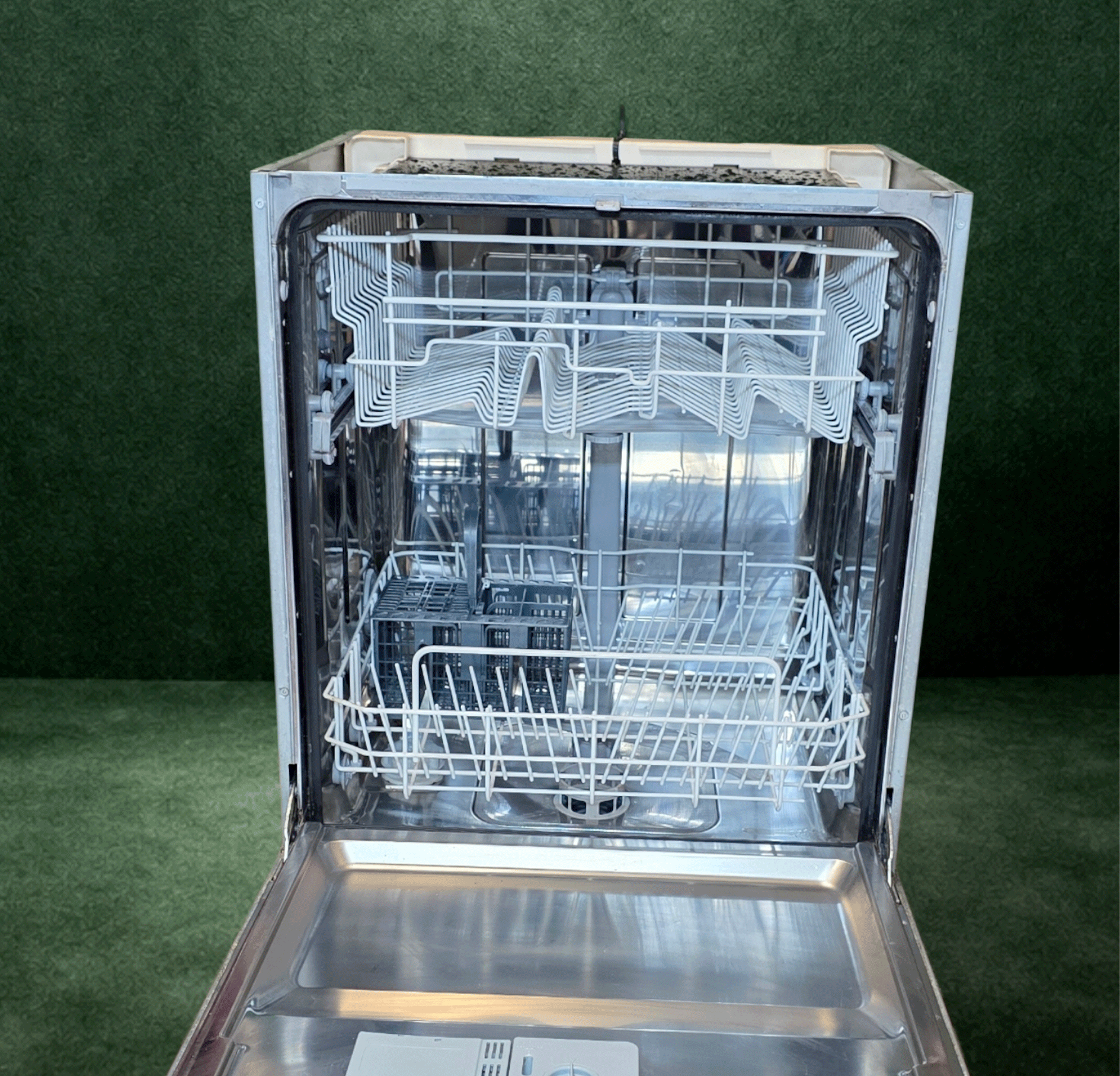 Lave vaisselle integrable Ariston Hot point - photo 2