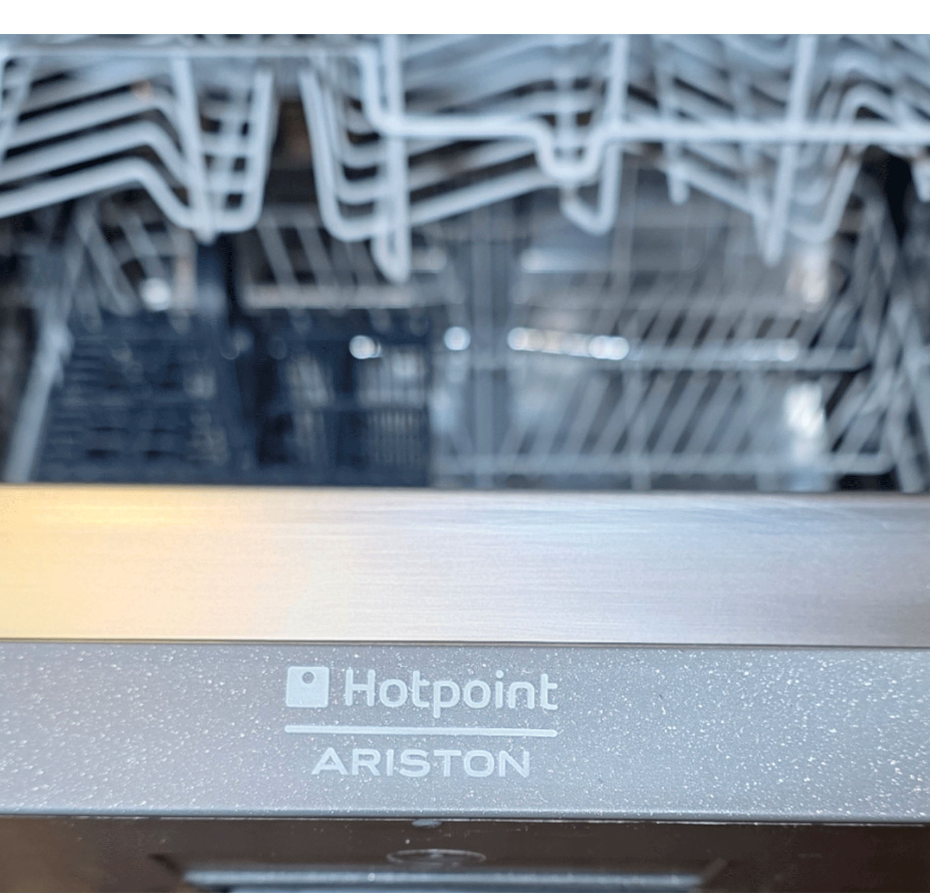 Lave vaisselle integrable Ariston Hot point - photo 4